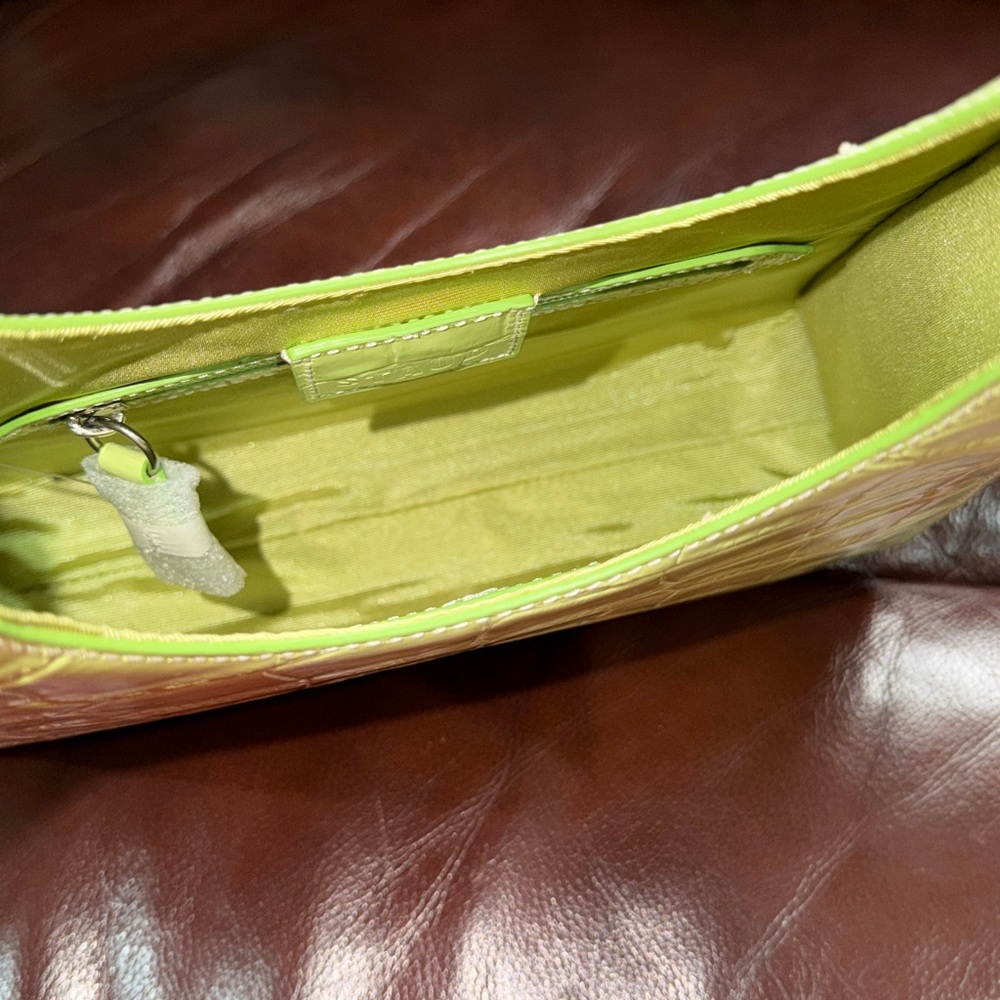 🔥🔥🔥NEW Staud Rey Green Croc Embossed Leather Shoulder Bag - Picture 12 of 14